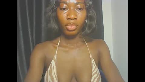 Snapshot of happilynasty chatting on September 2025 03:31:01 AM happilynasty online show from September 2025 03:31:01 AM