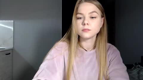 Snapshot of happy_fox_ chatting on February 2026 08:09:02 PM happy_fox_ online show from February 2026 08:09:02 PM