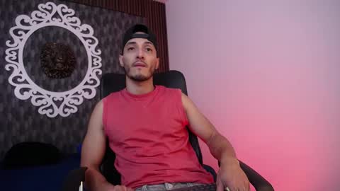 Snapshot of happy_hot7 chatting on May 2026 11:39:02 AM happy_hot7 online show from May 2026 11:39:02 AM