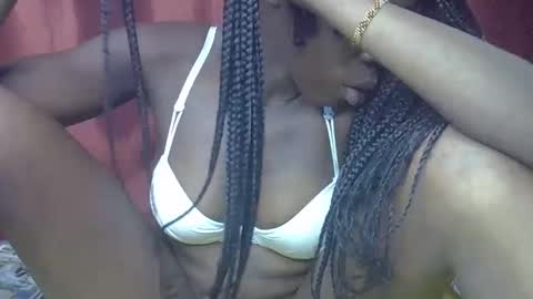 Snapshot of happy_kienyeji chatting on November 2025 09:37:01 PM happy_kienyeji online show from November 2025 09:37:01 PM