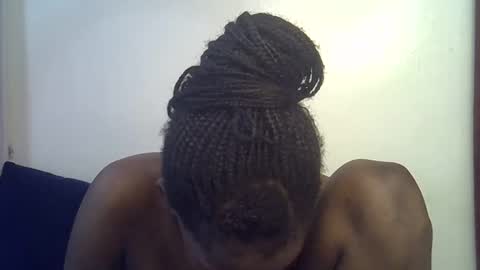 Snapshot of happy_kienyeji chatting on December 2025 08:46:01 PM happy_kienyeji online show from December 2025 08:46:01 PM