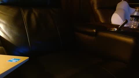 Snapshot of happyhogan1 chatting on January 2025 10:01:01 AM Jhonassmann12 online show from January 2025 10:01:01 AM