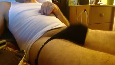 Snapshot of happyhogan1 chatting on September 2025 01:55:02 PM Jhonassmann12 online show from September 2025 01:55:02 PM