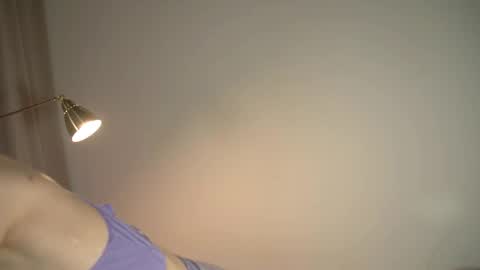 Snapshot of happynewdear chatting on March 2026 11:22:01 PM Evy online show from March 2026 11:22:01 PM