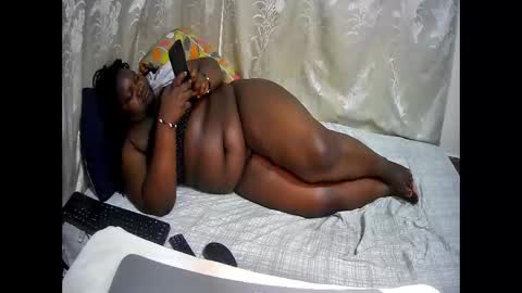 Snapshot of happysonia chatting on November 2025 10:10:02 AM happysonia online show from November 2025 10:10:02 AM