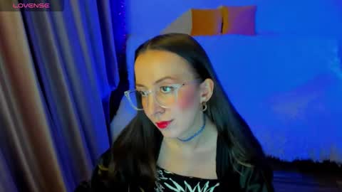 Stephanie online show from February 2026 07:53:01 PM