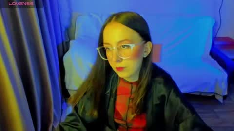 Stephanie online show from June 2026 10:38:01 PM
