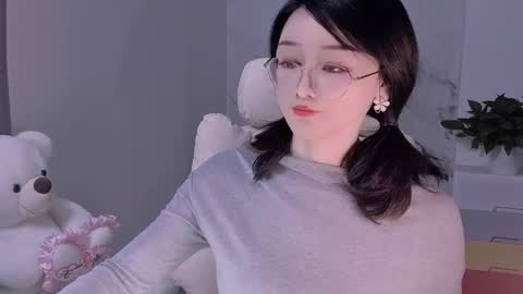 Snapshot of happysweetie168 chatting on January 2025 08:29:01 AM Daisy online show from January 2025 08:29:01 AM