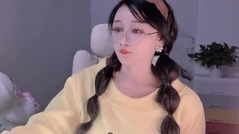 Snapshot of happysweetie168 chatting on January 2025 03:07:02 PM Daisy online show from January 2025 03:07:02 PM