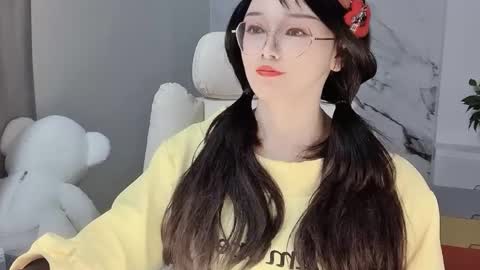 Snapshot of happysweetie168 chatting on February 2025 06:56:01 AM Daisy online show from February 2025 06:56:01 AM