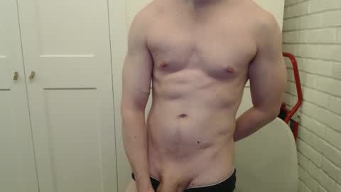 happyvelvetpaw online show from February 2026 02:45:01 PM