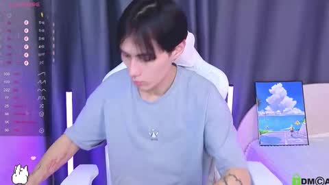 Snapshot of hard__fantasy chatting on November 2025 03:12:02 PM Mark online show from November 2025 03:12:02 PM