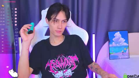 Snapshot of hard__fantasy chatting on November 2025 11:45:01 AM Mark online show from November 2025 11:45:01 AM