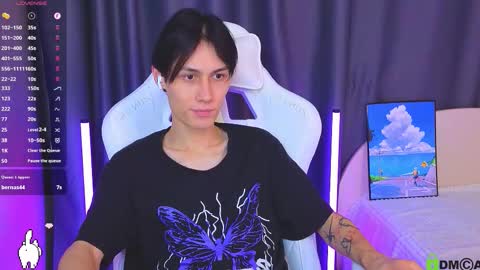 Snapshot of hard__fantasy chatting on December 2025 11:34:02 PM Mark online show from December 2025 11:34:02 PM