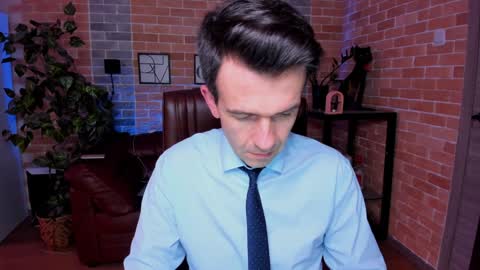 Steve online show from December 2024 02:13:02 PM