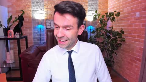 Steve online show from January 2025 05:21:01 PM