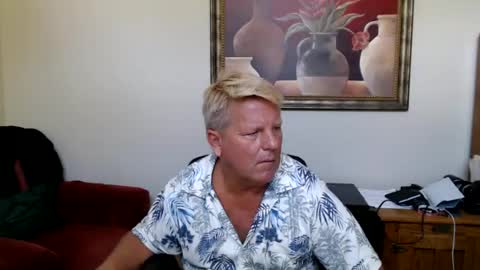 Snapshot of hardblondcouplehawaii chatting on July 2026 07:49:02 PM Steele and Cassie online show from July 2026 07:49:02 PM