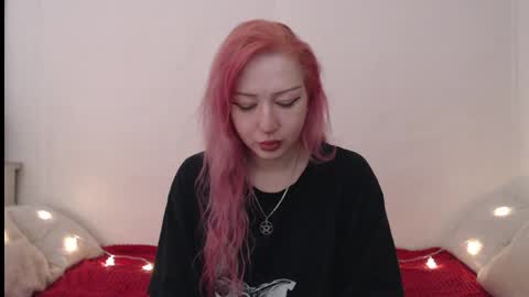 Snapshot of hardcore_x chatting on February 2026 10:52:01 PM Emily online show from February 2026 10:52:01 PM