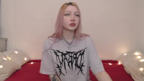 Emily online show from April 2026 08:07:01 PM