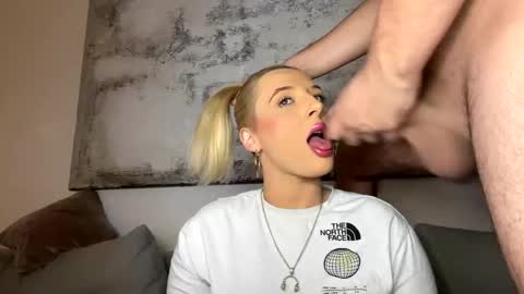 Snapshot of hardcoreslutxx chatting on January 2025 11:33:01 PM hardcoreslutxx online show from January 2025 11:33:01 PM