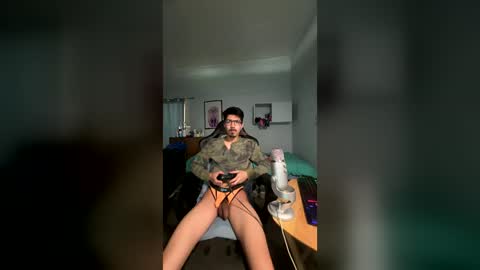 harddmikee online show from June 2026 07:46:01 PM