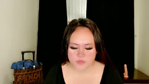 Snapshot of hardfox_xoxo chatting on February 2025 10:07:02 AM mj online show from February 2025 10:07:02 AM
