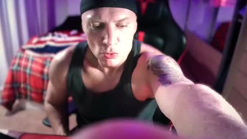 Snapshot of hardmattsteel chatting on January 2025 01:27:01 PM MATTSTEEL - ITALIAN STALLION online show from January 2025 01:27:01 PM