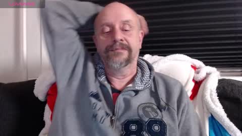 MrLazy online show from December 2024 07:59:02 PM