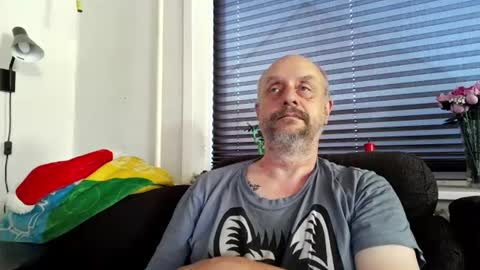 MrLazy online show from June 2026 04:20:01 PM