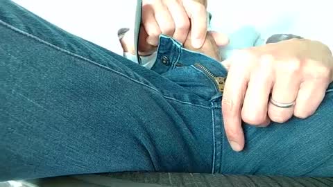 Straight Exhibitionist All Welcome online show from February 2025 09:41:02 PM