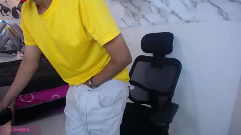 Snapshot of hardsexlove08 chatting on March 2026 04:01:02 PM Andres Dean online show from March 2026 04:01:02 PM