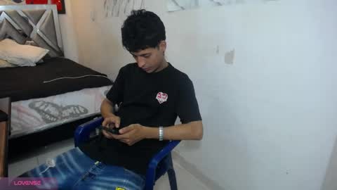 Snapshot of hardsexlove08 chatting on April 2026 10:59:01 PM Andres Dean online show from April 2026 10:59:01 PM