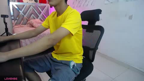 Andres Dean online show from May 2026 09:43:01 PM