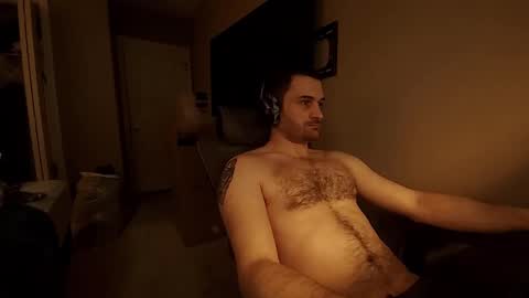 Tom online show from September 2025 09:40:02 PM