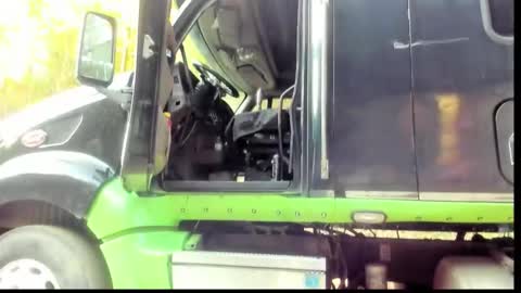 Snapshot of hardworkertn chatting on October 2025 04:46:01 PM hardworkertn online show from October 2025 04:46:01 PM