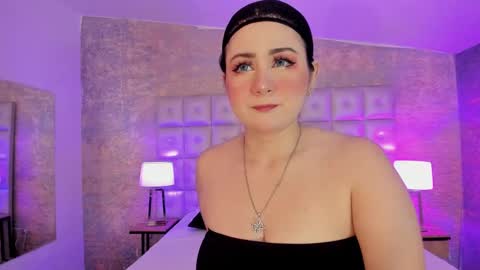 Snapshot of harimoon chatting on September 2025 03:05:01 AM Harimoon online show from September 2025 03:05:01 AM