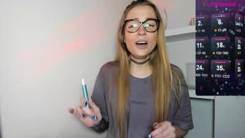 Snapshot of harley_everly chatting on March 2026 06:11:02 PM Tasya online show from March 2026 06:11:02 PM