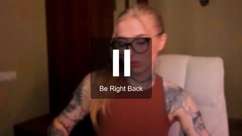 Julia online show from October 2025 05:33:01 AM