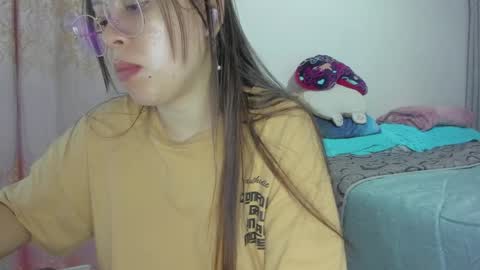 Natii  online show from April 2026 11:55:02 PM