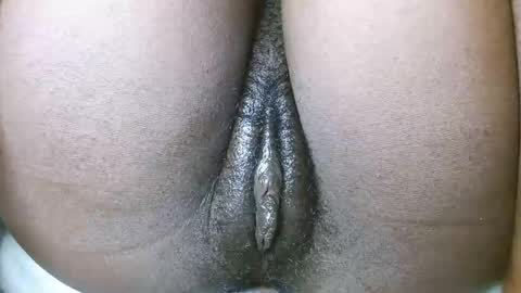 Snapshot of harleys_ebony chatting on December 2024 07:32:01 AM harleys_ebony online show from December 2024 07:32:01 AM