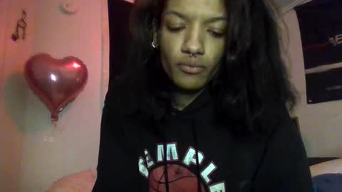 Nicky online show from February 2025 06:02:01 AM