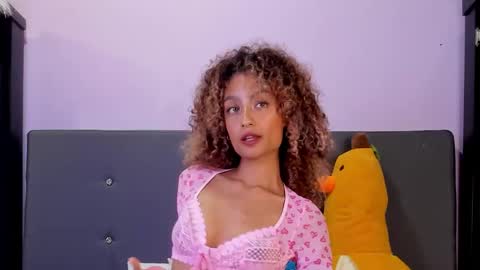 Harmony Hill online show from November 2025 01:07:02 AM