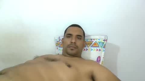 Snapshot of harpechediaz chatting on December 2024 01:06:01 PM ricardo online show from December 2024 01:06:01 PM