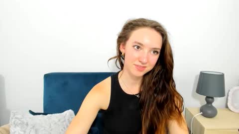 Snapshot of harperbeauty chatting on September 2025 03:34:01 PM harperbeauty online show from September 2025 03:34:01 PM
