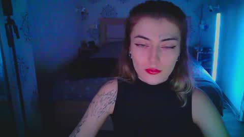 Harris Lola online show from May 2026 02:44:02 PM