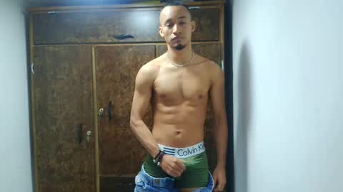 Snapshot of harry_benson_hot chatting on September 2025 02:23:01 AM david escobarz insta..gram online show from September 2025 02:23:01 AM