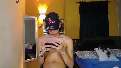 Snapshot of harry_jhonsonn chatting on December 2024 04:45:02 AM Harry online show from December 2024 04:45:02 AM