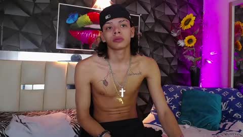 Snapshot of harry_jhonsonn chatting on January 2025 03:50:02 AM Harry online show from January 2025 03:50:02 AM