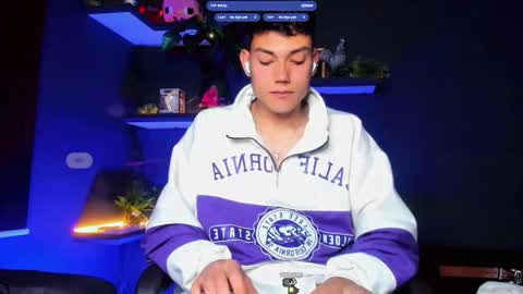 Snapshot of harrydavidsonx chatting on February 2026 04:57:02 PM ... online show from February 2026 04:57:02 PM