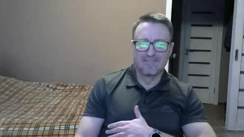 HarrySnake online show from December 2024 06:33:02 AM